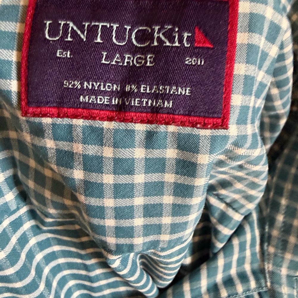 UNTUCKit Men's Green plaid Shirt - Picture 5 of 8